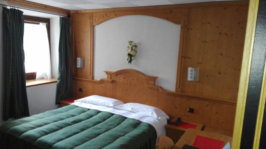 Hotel San Martino San Martino Di Castrozza Esterno foto
