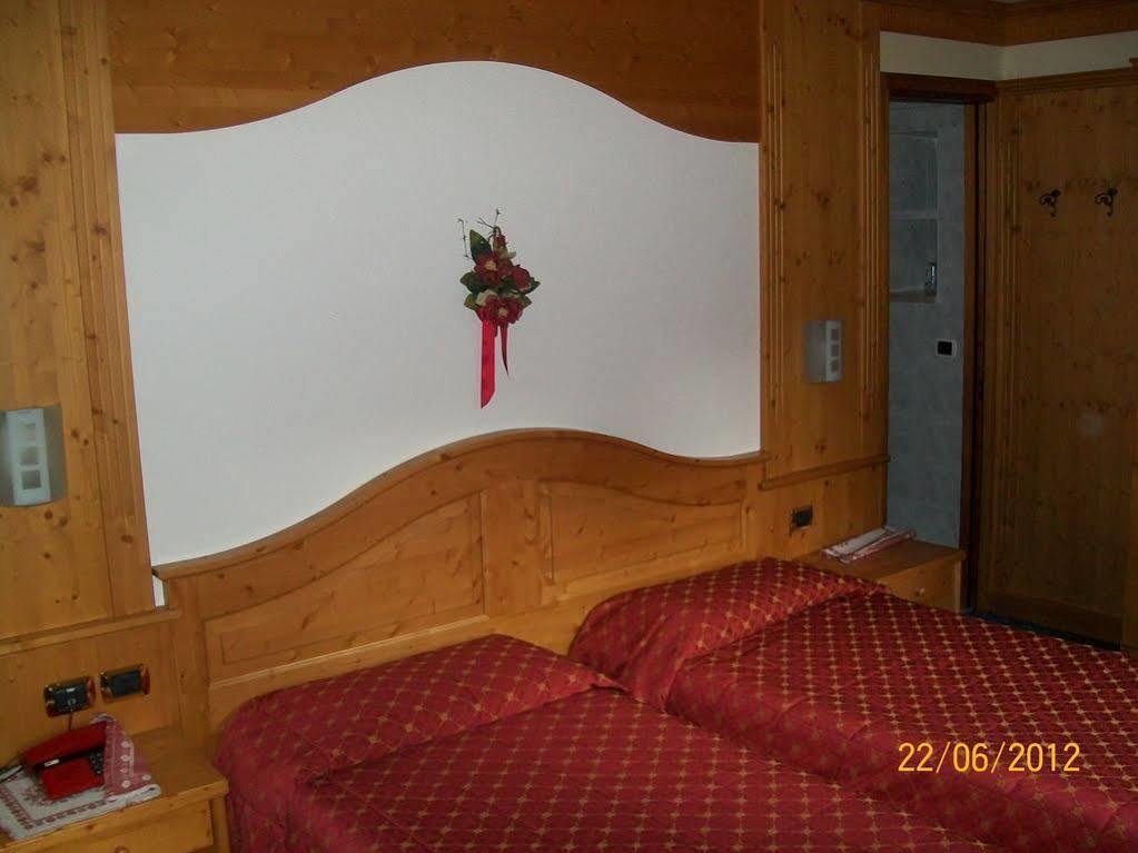 Hotel San Martino San Martino Di Castrozza Esterno foto