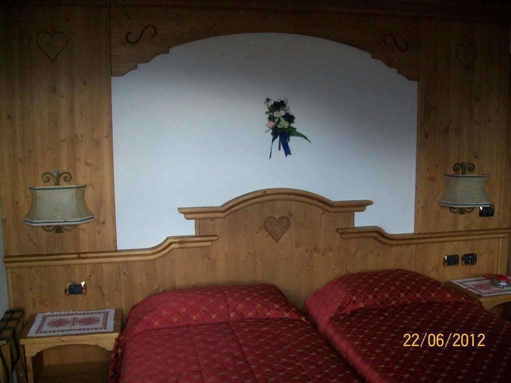 Hotel San Martino San Martino Di Castrozza Esterno foto